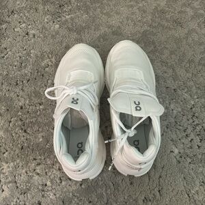 “Little Yellow App” On Clouds